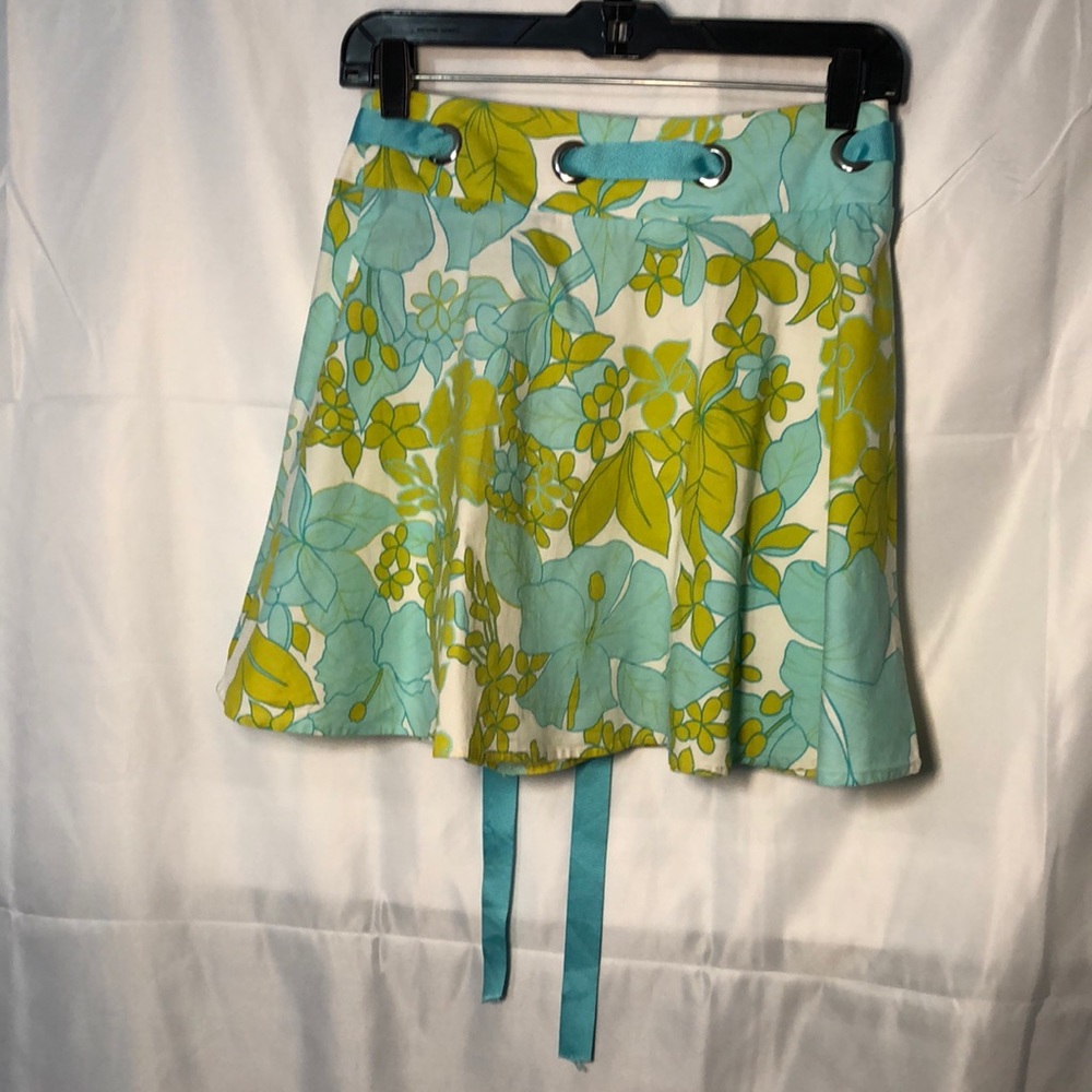 Just in time flared mini skirt